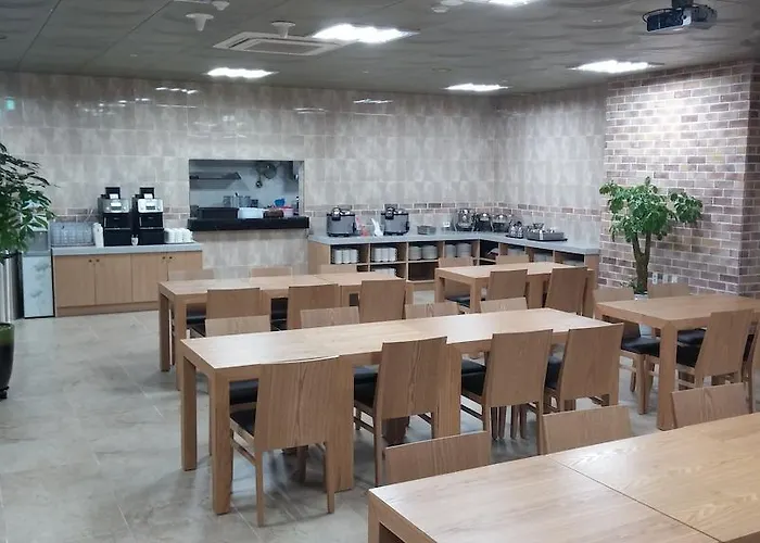 호텔 Coop Oryu Station