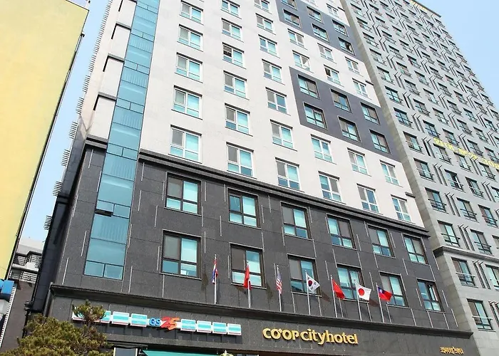 Coop Oryu Station 3*
